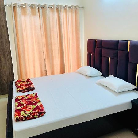 Tranquil Apartment Varanasi Ngoại thất bức ảnh